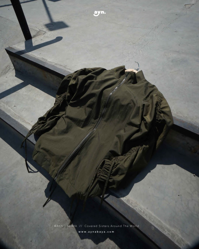 AYN ACTIVE BOMBER DRAWSTRING JACKET
