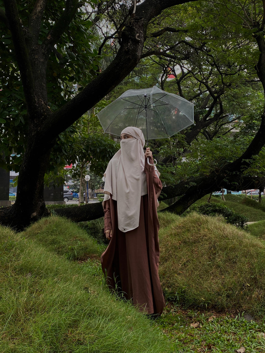 SALWA FRILL ABAYA