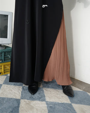 AYN PLISSE DRAPES ABAYA