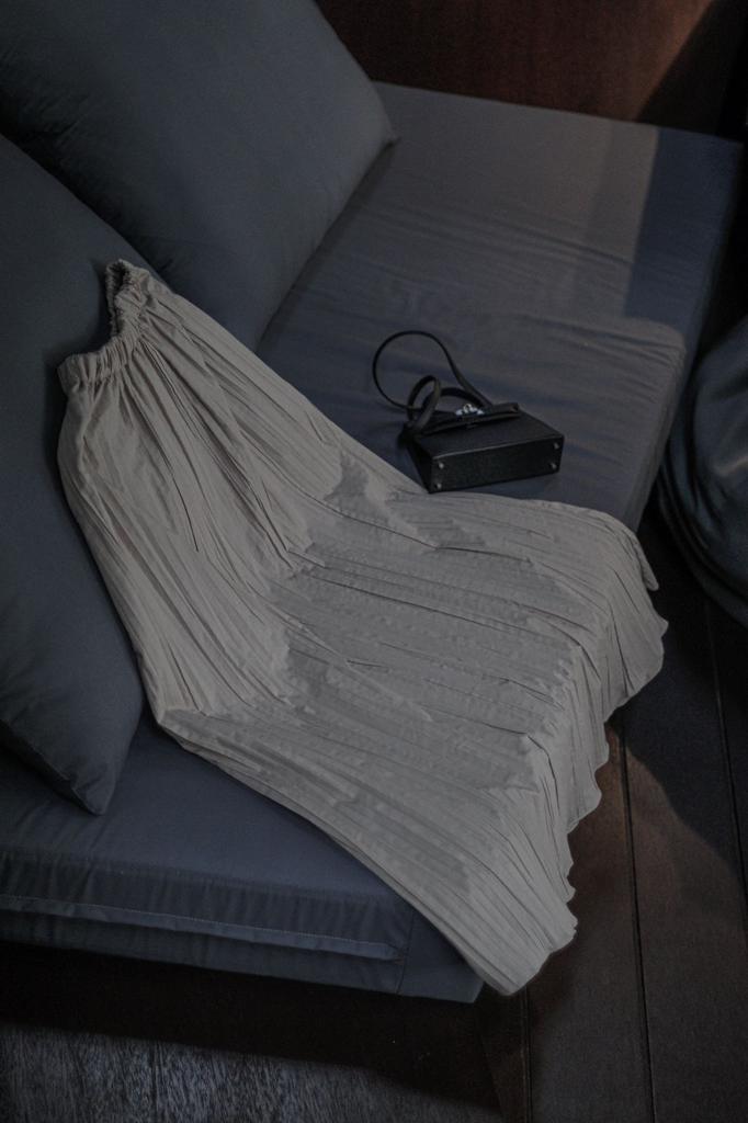 AWAKEN PLEATED SKIRT