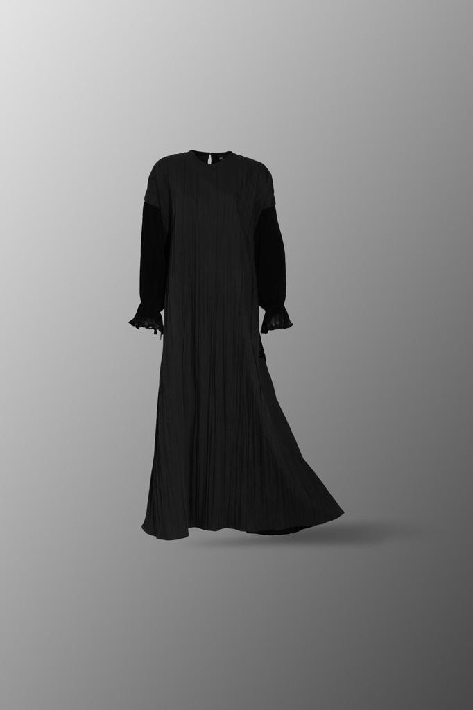 AWAKEN PLEATED CLOSED ABAYA